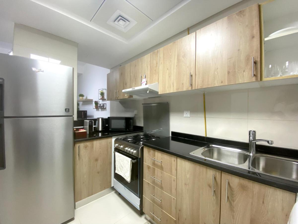 Apartmán Walk To The Beach Or Enjoy The Amazing View From The Balcony Dubaj Exteriér fotografie
